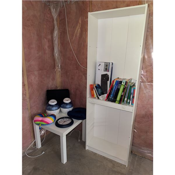 Humidifiers, Wall Clock, Computer Keyboard, Books, Pillows, and Table