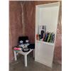 Image 1 : Humidifiers, Wall Clock, Computer Keyboard, Books, Pillows, and Table