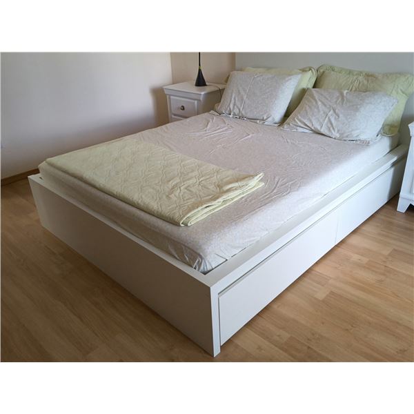 White Full Size Bed Frame with Under Drawer Storage