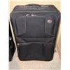Image 3 : 4 Softside Suitcases Samsonite and Unbranded
