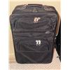 Image 6 : 4 Softside Suitcases Samsonite and Unbranded