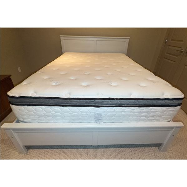 White Wooden Bed Frame With Organic Cotton Full Mattress