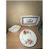 Image 2 : Collector Plates, Trays and Decorative Items Lot