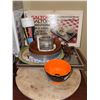Image 2 : WestBend 30-Cup Coffee Urn, Kettle, Salton Food Warmer, Kitchenware Lot