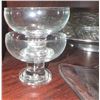 Image 5 : Glass Lazy Susans, Serving Platters, and Tableware