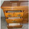 Image 6 : Carlisle Collection Solid Wood Dresser with Mirror, 70 Inches Wide