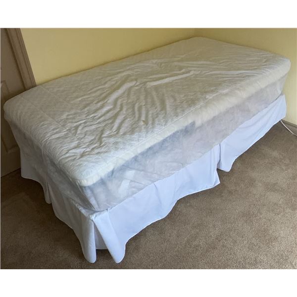 Twin Bed with Mattress and Maxzzz Foam Topper