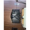 Image 5 : Kenmore 385.17627 Sewing Machine with Table and Accessories