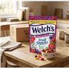Image 1 : Welch's Berries 'N Cherries Fruit Snacks, 12x
