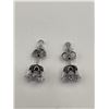 Image 4 : 1.0 carat solitaire stone .925 silver stud earring set