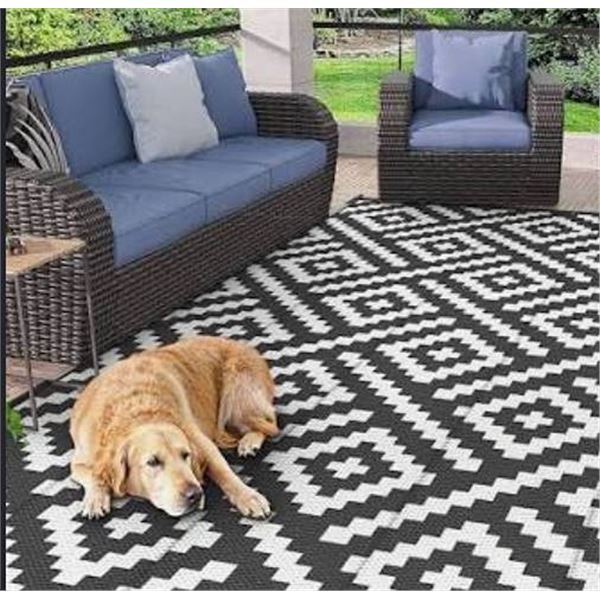 Outdoor Area Rug Black and White