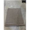 Image 2 : Rolled Patterned Area Rug, 36" x 46"