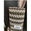 Image 5 : Rolled Patterned Area Rug, 36" x 46"