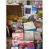 Image 6 : Pallet: Electronics, Snacks, and More
