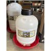 Image 2 : Farm-Tuff Poultry & Game Bird Waterer 5 Gall