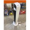 Image 4 : White Oscillating Tower Fan With Controls