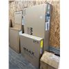Image 3 : MAAX Essence 3636 Wall Kit and Shower Base