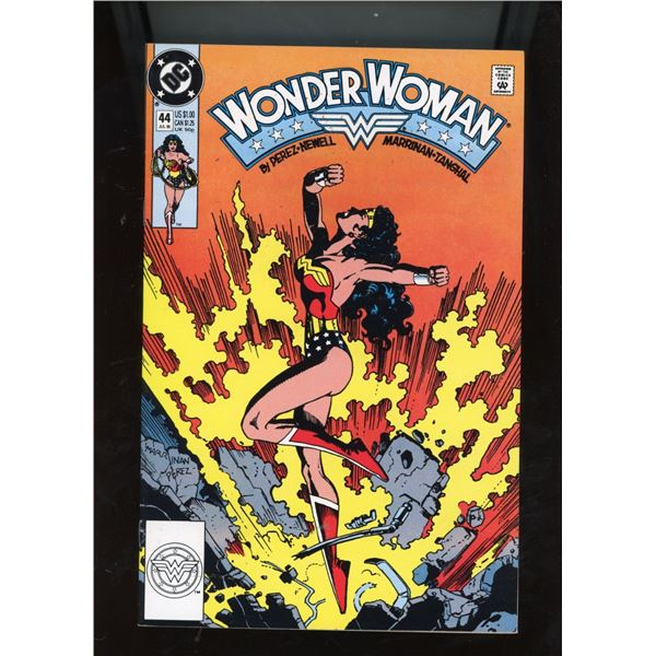 Wonder Woman #44 (DC Comics, 1990) Perez & Newell Story, Marrinan Art