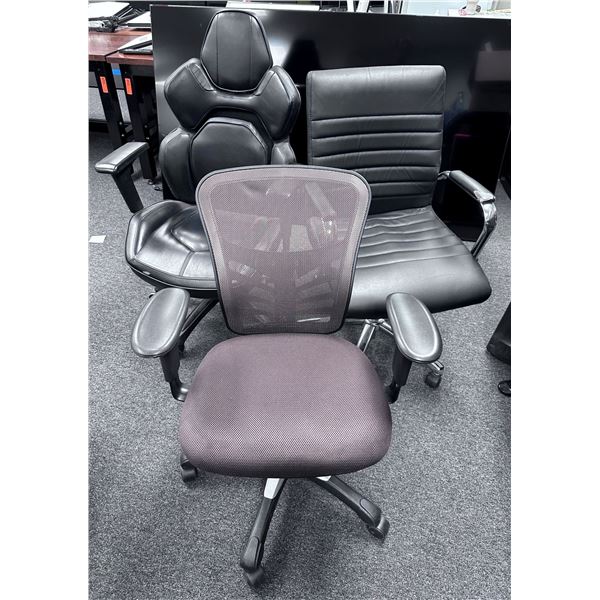 Qty 3 Rolling Office Chairs, Misc Sizes