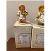 Image 2 : 3 Cherished Teddies Figurines with Box