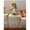 Image 4 : 3 Cherished Teddies Figurines with Box