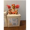 Image 6 : 3 Cherished Teddies Figurines with Box