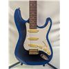 Image 2 : VINTAGE JAGUAR ELECTRIC GUITAR