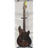 Image 1 : MATTE WOOD STAIN ELECTRIC GUITAR