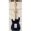 Image 5 : BLUE FENDER STRATOCASTER SQUIER ELECTRIC