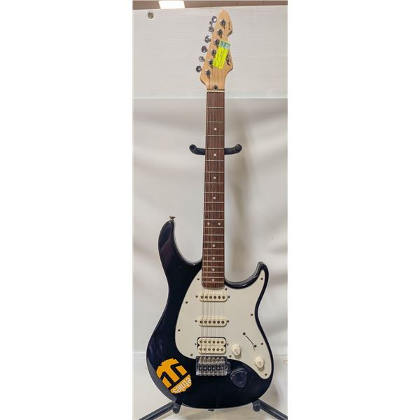 PEAVEY RAPTOR PLUS STRAT ELECTRIC