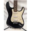 Image 2 : FENDER SQUIER STRATOCASTER ELECTRIC