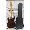 Image 4 : VINTAGE PEAVEY F15 STRAT ELECTRIC GUITAR+CASE