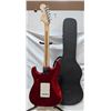 Image 4 : FENDER SQUIER STRATOCASTER W CASE