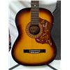 Image 2 : VINTAGE RAVEN ACOUSTIC GUITAR W CASE