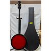 Image 4 : VINTAGE BANJO WITH CASE