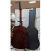 Image 4 : HAWTHORN 12 STRING ACOUSTIC GUITAR W CASE