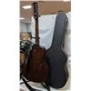 Image 4 : FENDER ACOUSTIC 12 STRING GUITAR W CASE