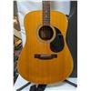 Image 2 : SEGOVIA D07 ACOUSTIC GUITAR W CASE