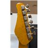 Image 6 : JAY TURNER VINTAGE SERIES STRAT GUITAR+CASE
