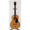 Image 1 : VINTAGE SHIMA 3/4 ACOUSTIC GUITAR