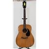 Image 1 : VINTAGE REGENT ACOUSTIC GUITAR