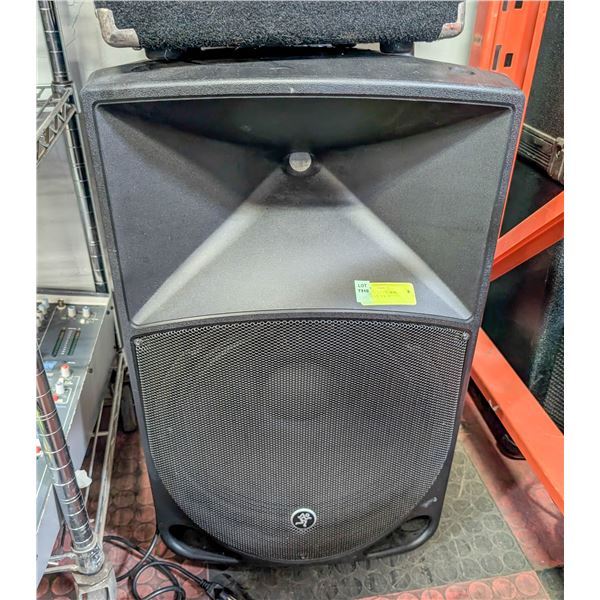 MACKIE POWERED STAGE SPEAKER