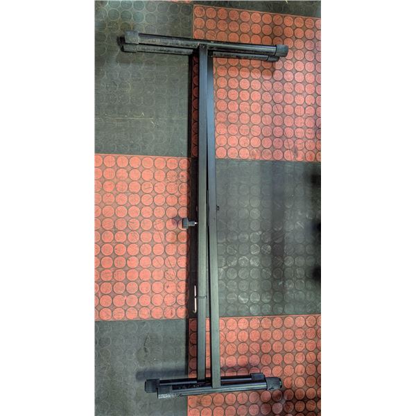 FOLDING KEYBOARD STAND