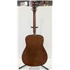 Image 4 : VINTAGE YAMAHA ACOUSTIC GUITAR