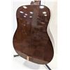 Image 4 : VINTAGE YAMAHA ACOUSTIC GUITAR