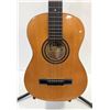 Image 2 : MONTANA PARLOUR CLASSICAL GUITAR