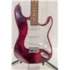 Image 2 : ANJO RED STRAT ELECTRIC GUITAR W CASE
