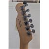 Image 6 : WHITE FENDER TELECASTER SQUIRE