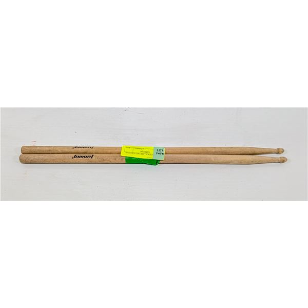 WOODEN DRUMSTICKS PAIR