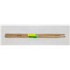 Image 1 : WOODEN DRUMSTICKS PAIR